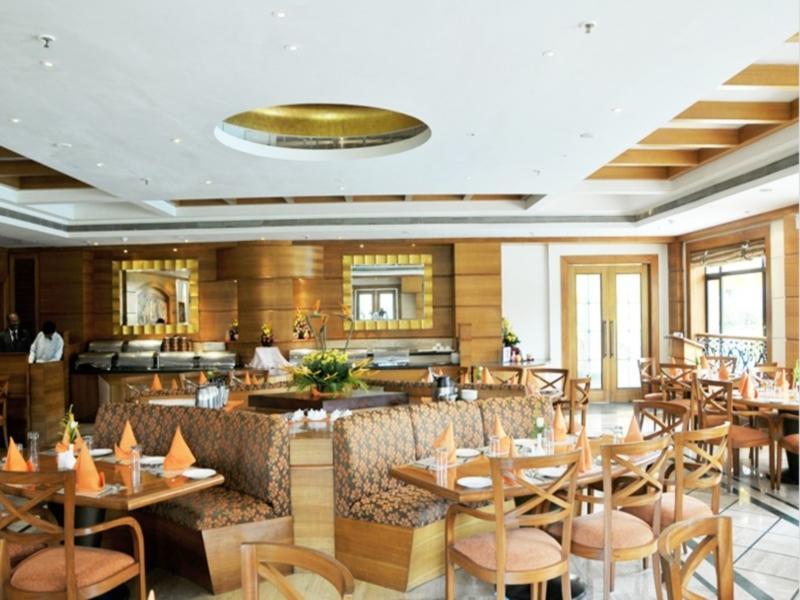 The Classique Club Mumbai Bagian luar foto